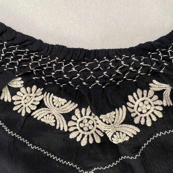 Free People Boho Style Black Women’s Blouse Top Shirt Size Medium - Picture 5 of 6